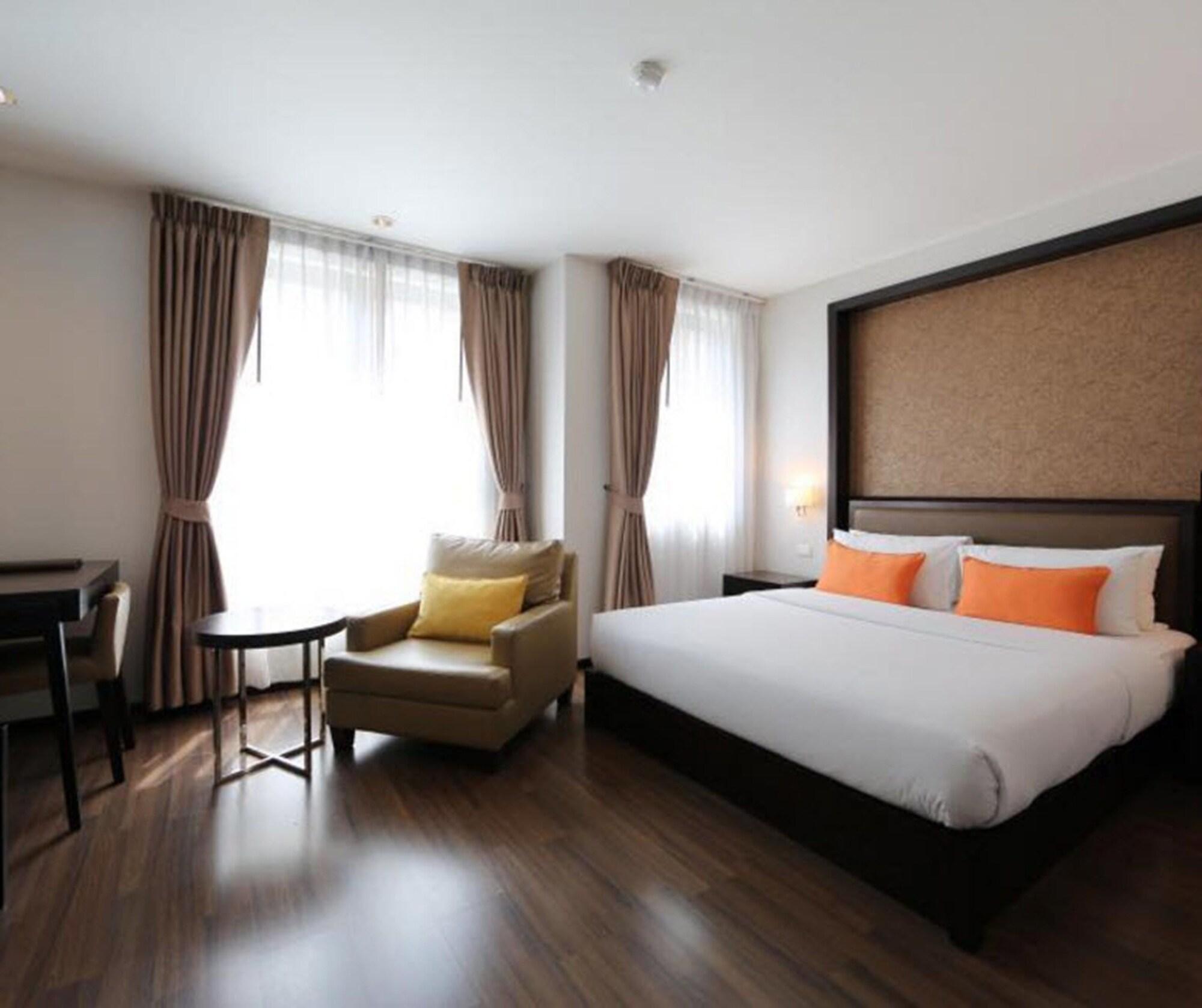 The Dawin Hotel Bangkok Exterior photo