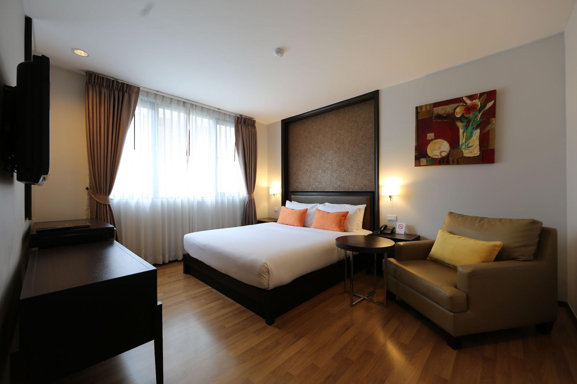 The Dawin Hotel Bangkok Exterior photo