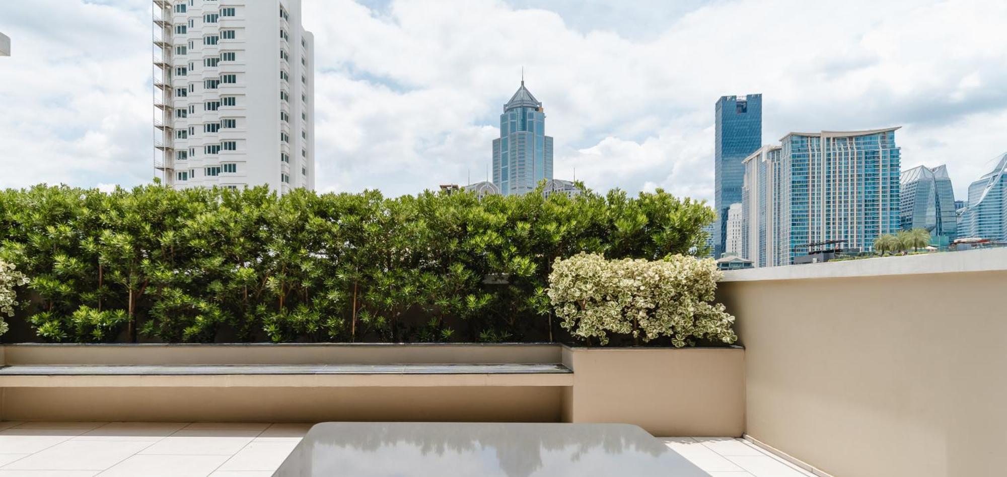 The Dawin Hotel Bangkok Exterior photo